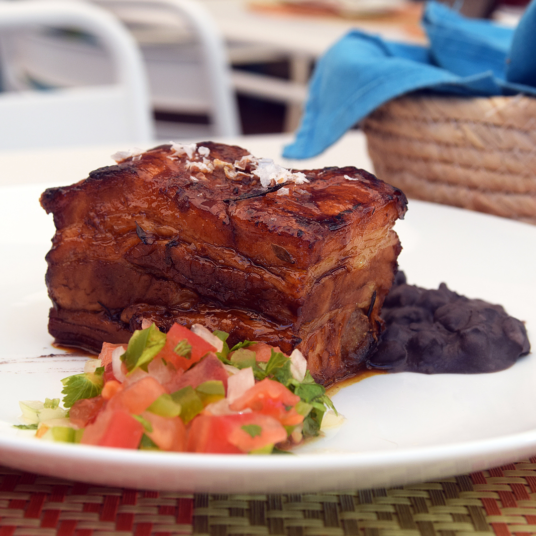 Niña Bonita Cantina Malaga