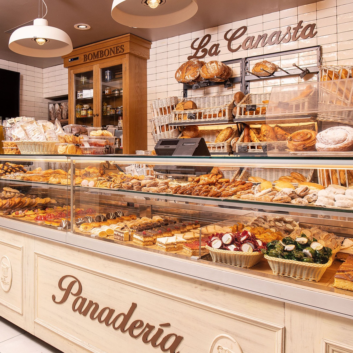 La Canasta Malaga Pasteleria Panaderia